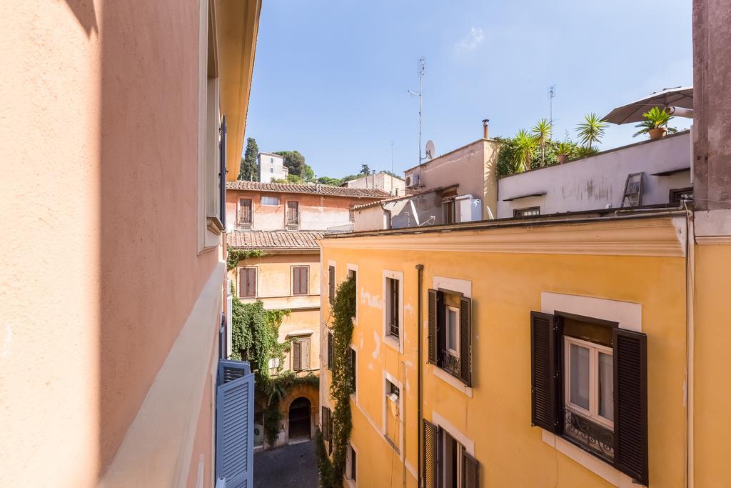 Piazza Di Spagna Fantastic Apartment Рим Екстериор снимка