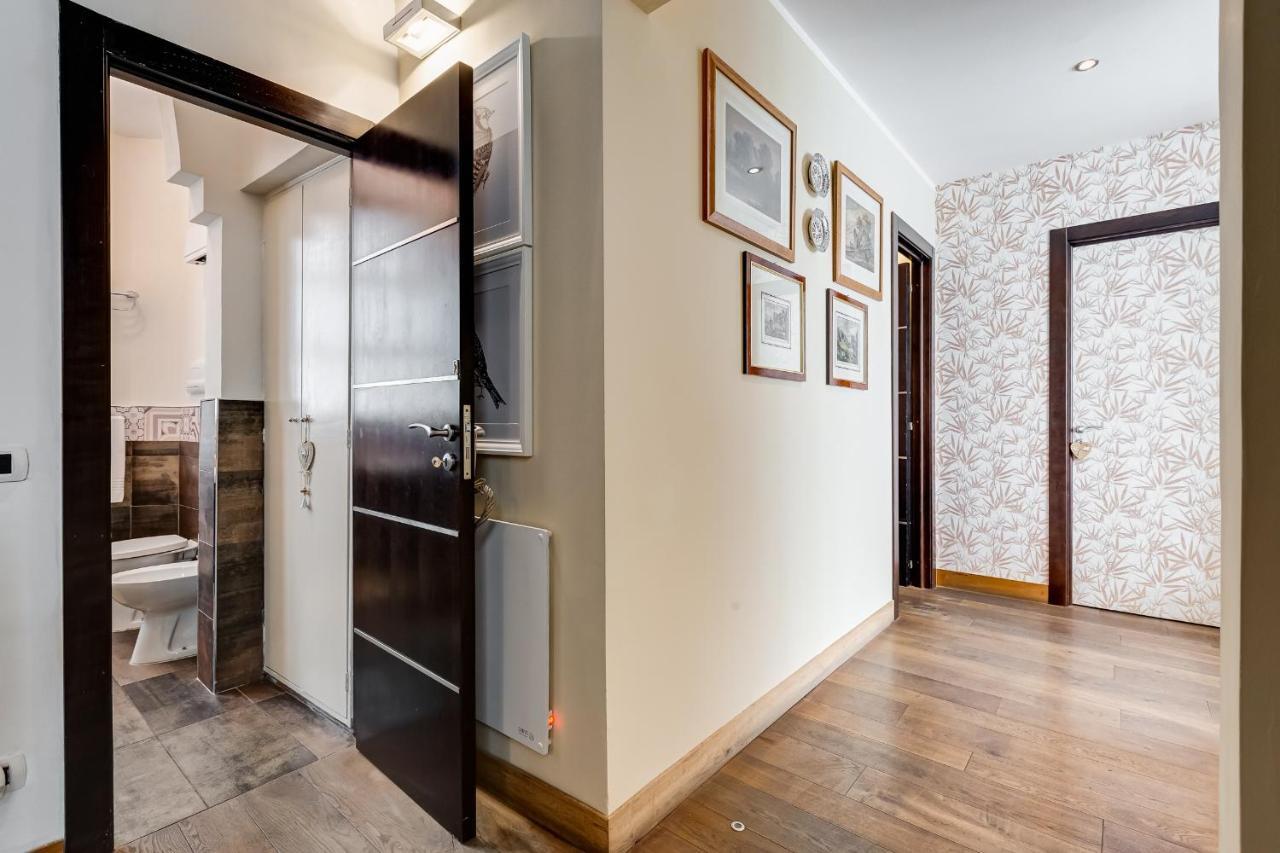 Piazza Di Spagna Fantastic Apartment Рим Екстериор снимка