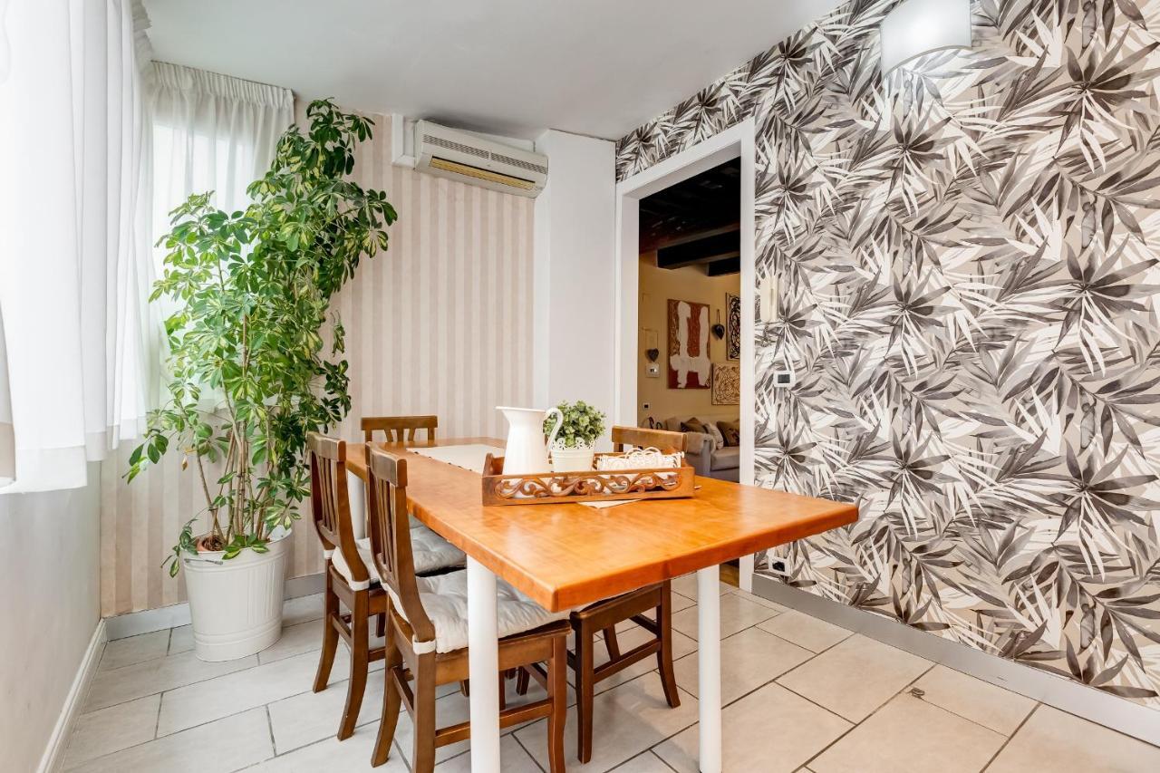 Piazza Di Spagna Fantastic Apartment Рим Екстериор снимка