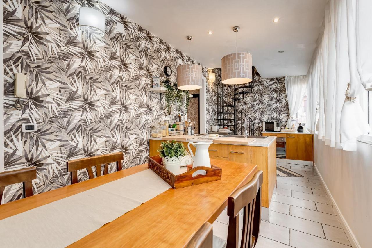 Piazza Di Spagna Fantastic Apartment Рим Екстериор снимка