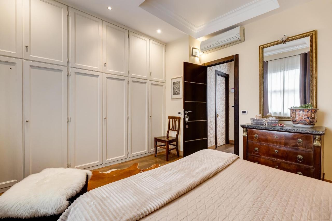 Piazza Di Spagna Fantastic Apartment Рим Екстериор снимка