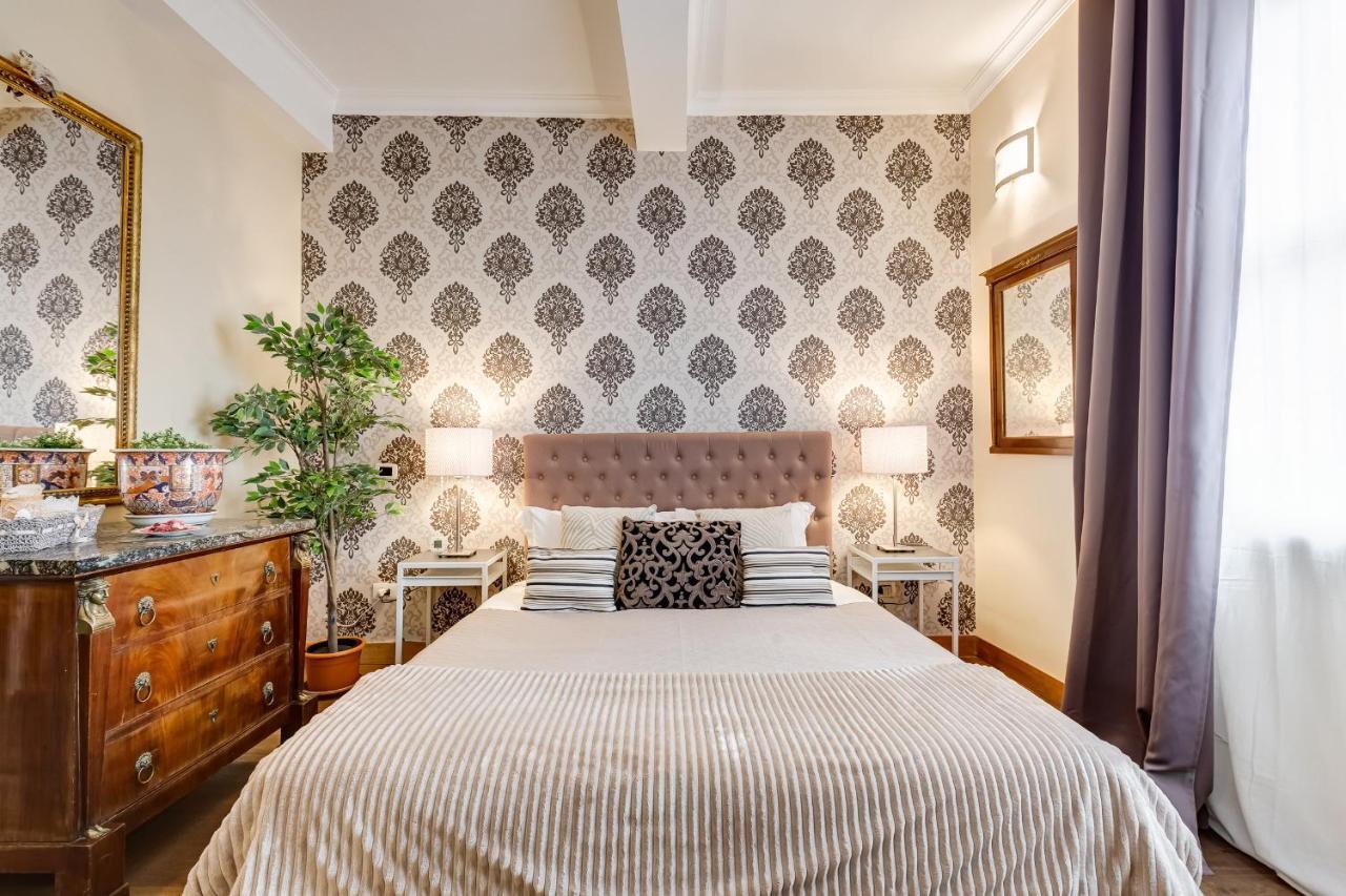 Piazza Di Spagna Fantastic Apartment Рим Екстериор снимка
