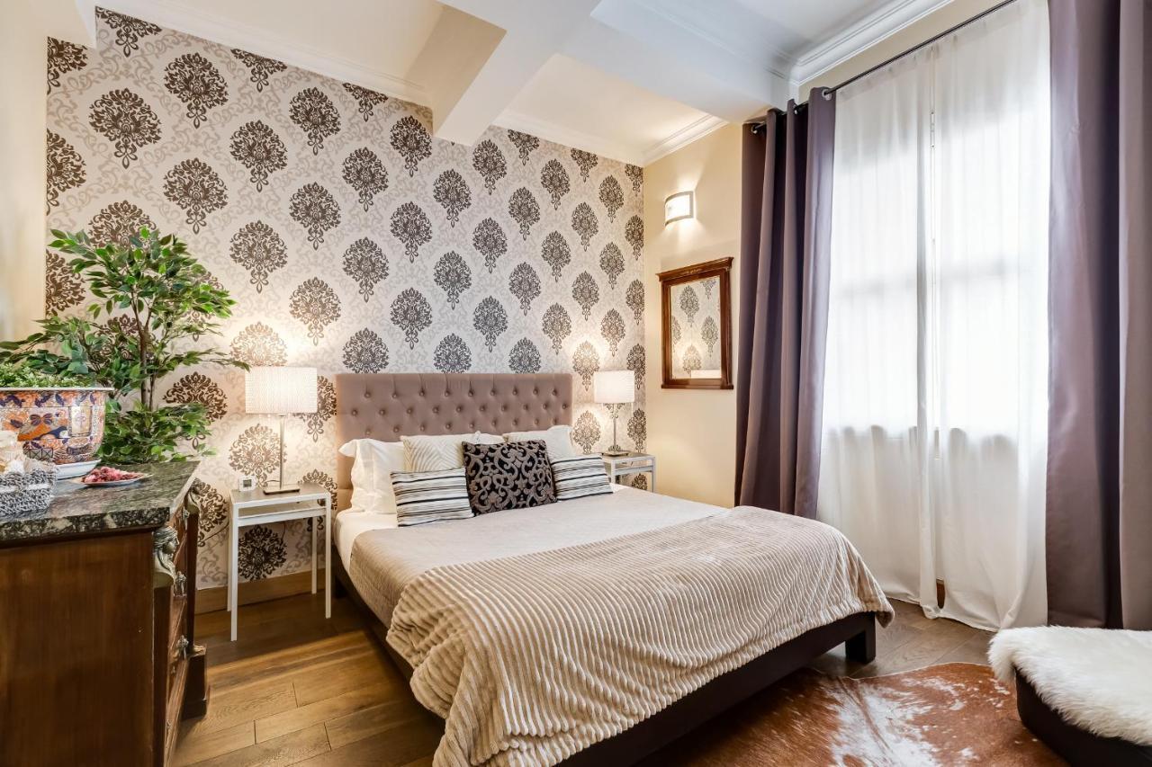 Piazza Di Spagna Fantastic Apartment Рим Екстериор снимка
